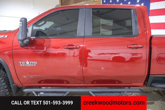 Used 2020 Chevrolet Silverado 2500 LT w/ Texas Edition image 14