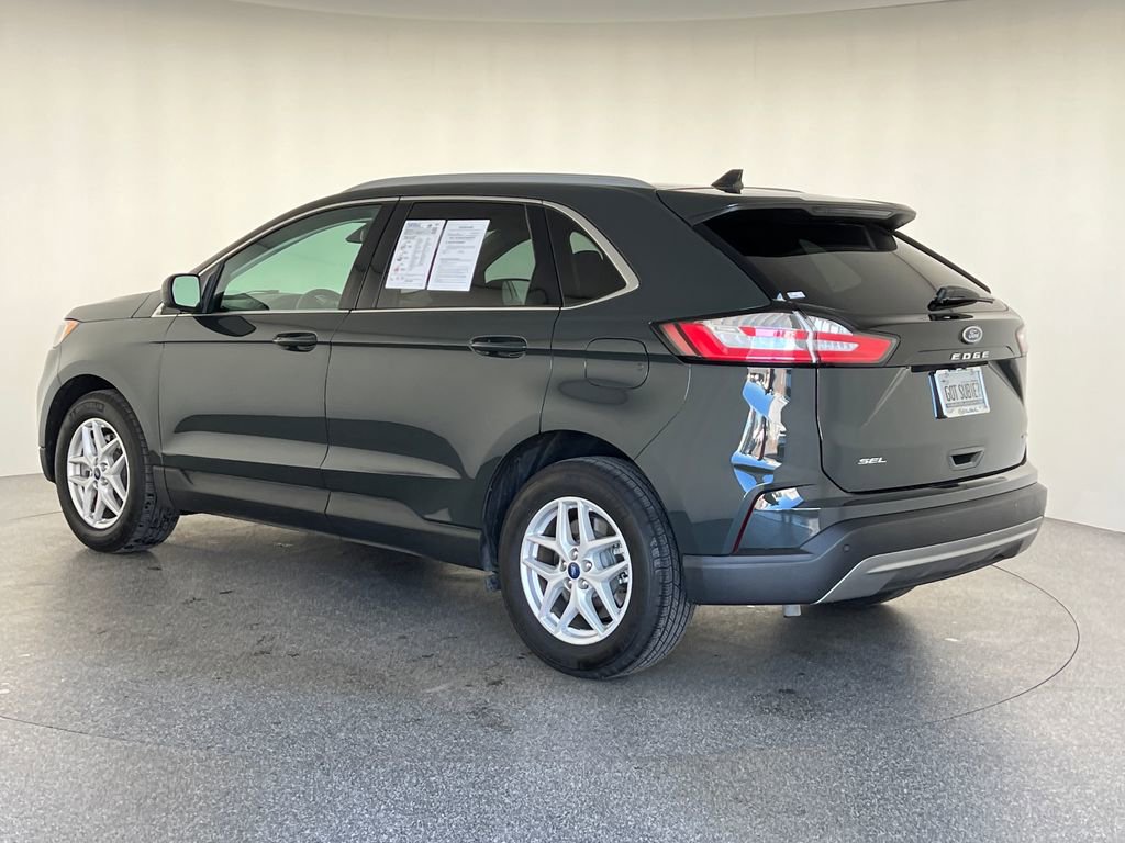 Used 2022 Ford Edge SEL w/ Convenience Package image 4