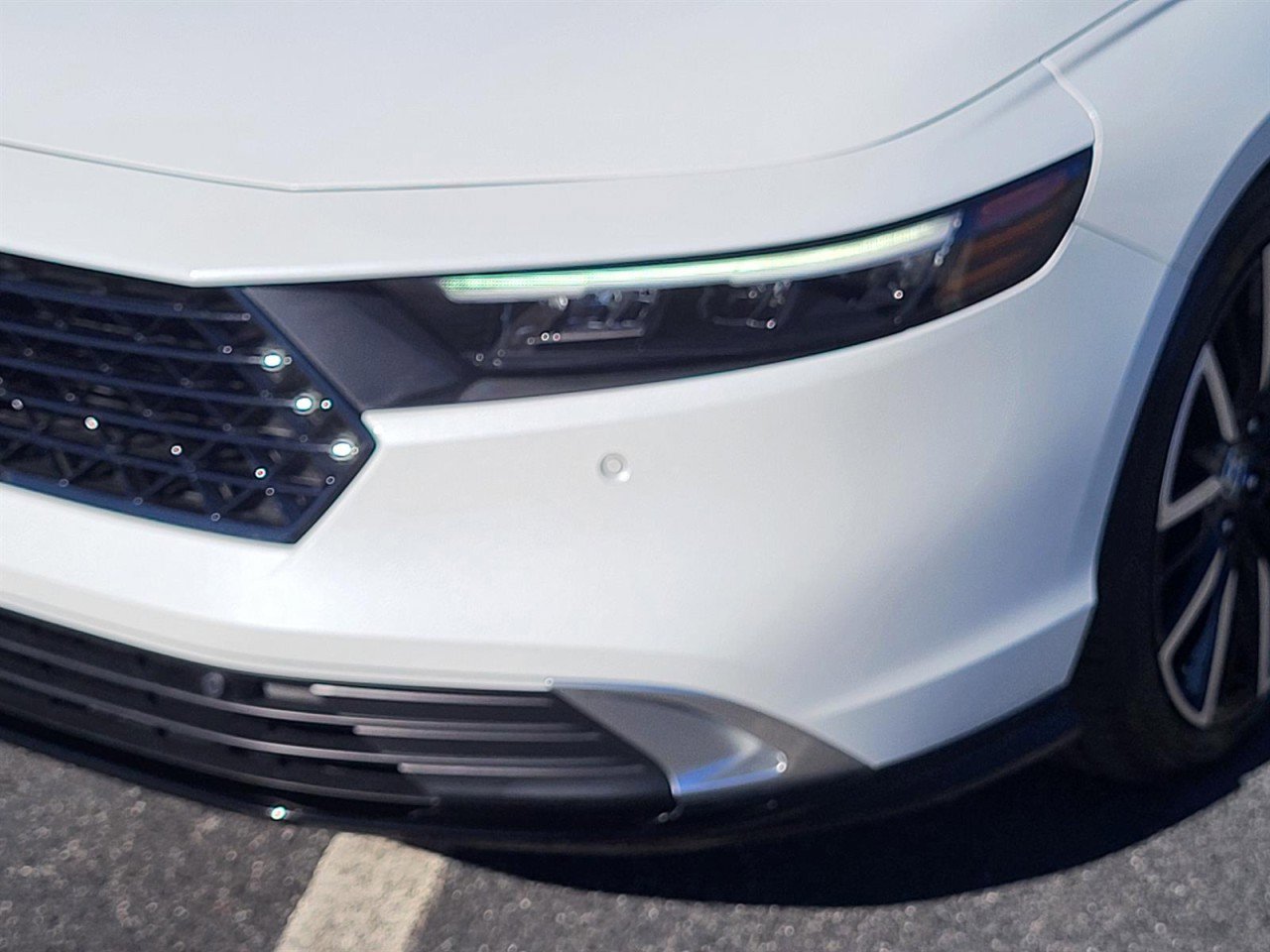 New 2025 Honda Accord Touring image 6