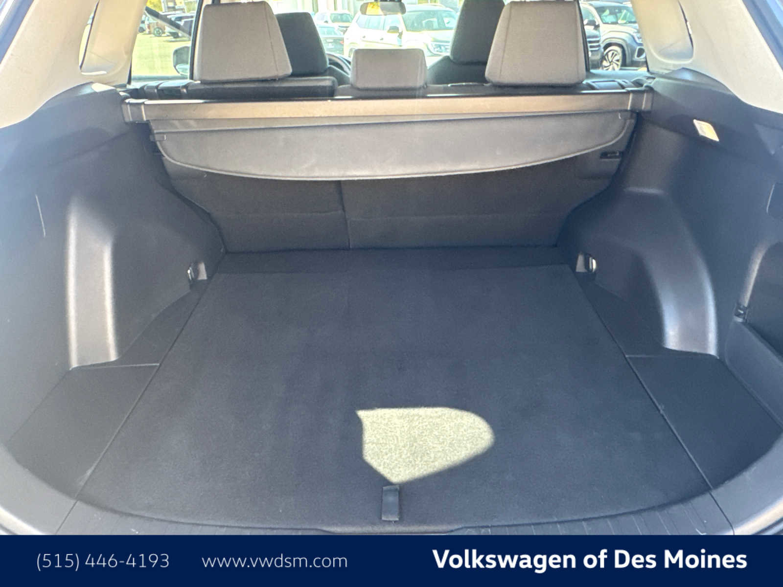 Used 2025 Toyota RAV4 XLE image 19