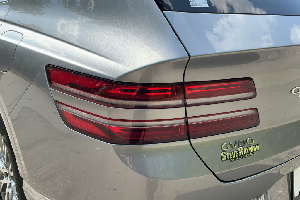 Used 2025 Genesis GV80 2.5T Standard AWD/4WD image 29
