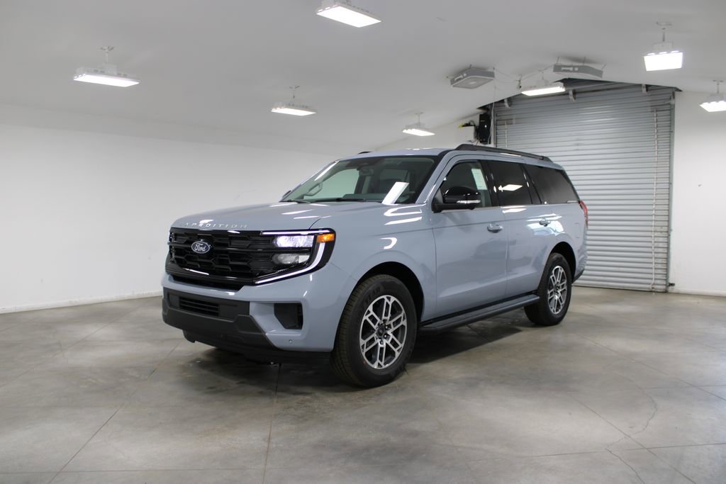 New 2026 Ford Expedition Active video 3