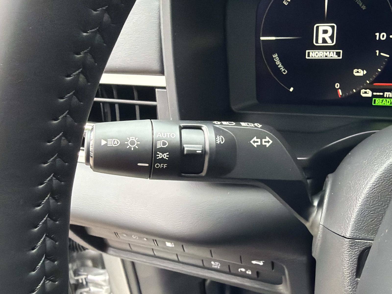 New 2026 Mitsubishi Outlander SE AWD/4WD image 31