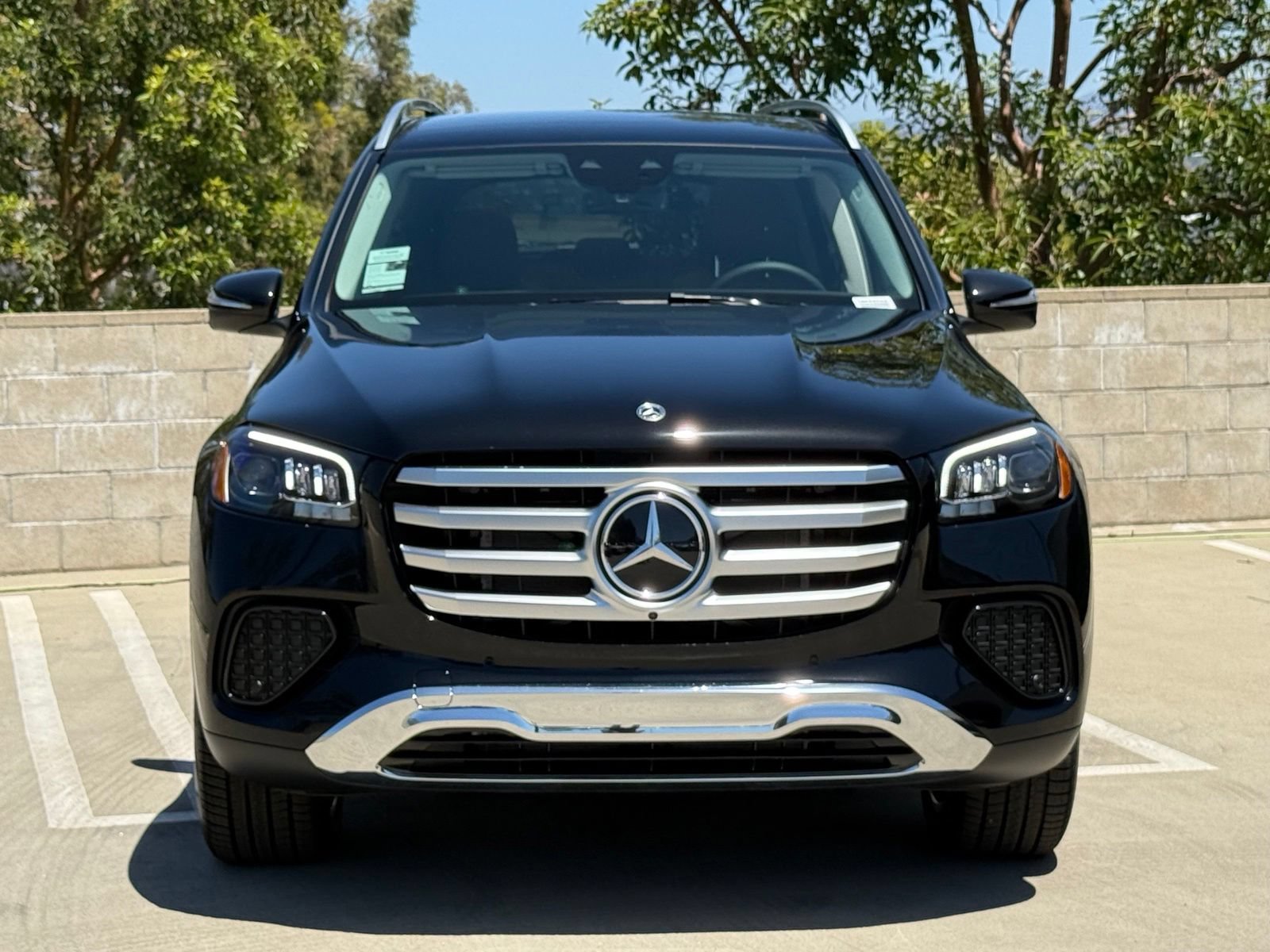 New 2026 Mercedes-Benz GLS 450 4MATIC image 4