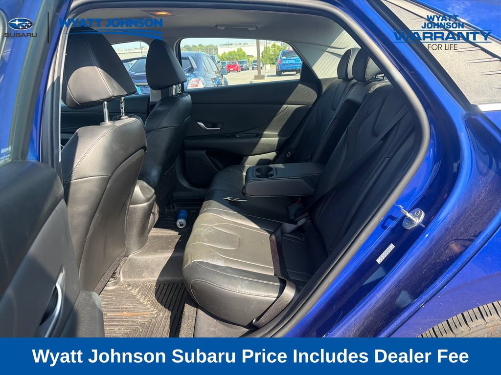Used 2022 Hyundai Elantra Limited FWD image 30