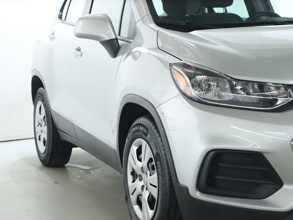 Used 2018 Chevrolet Trax LS image 9