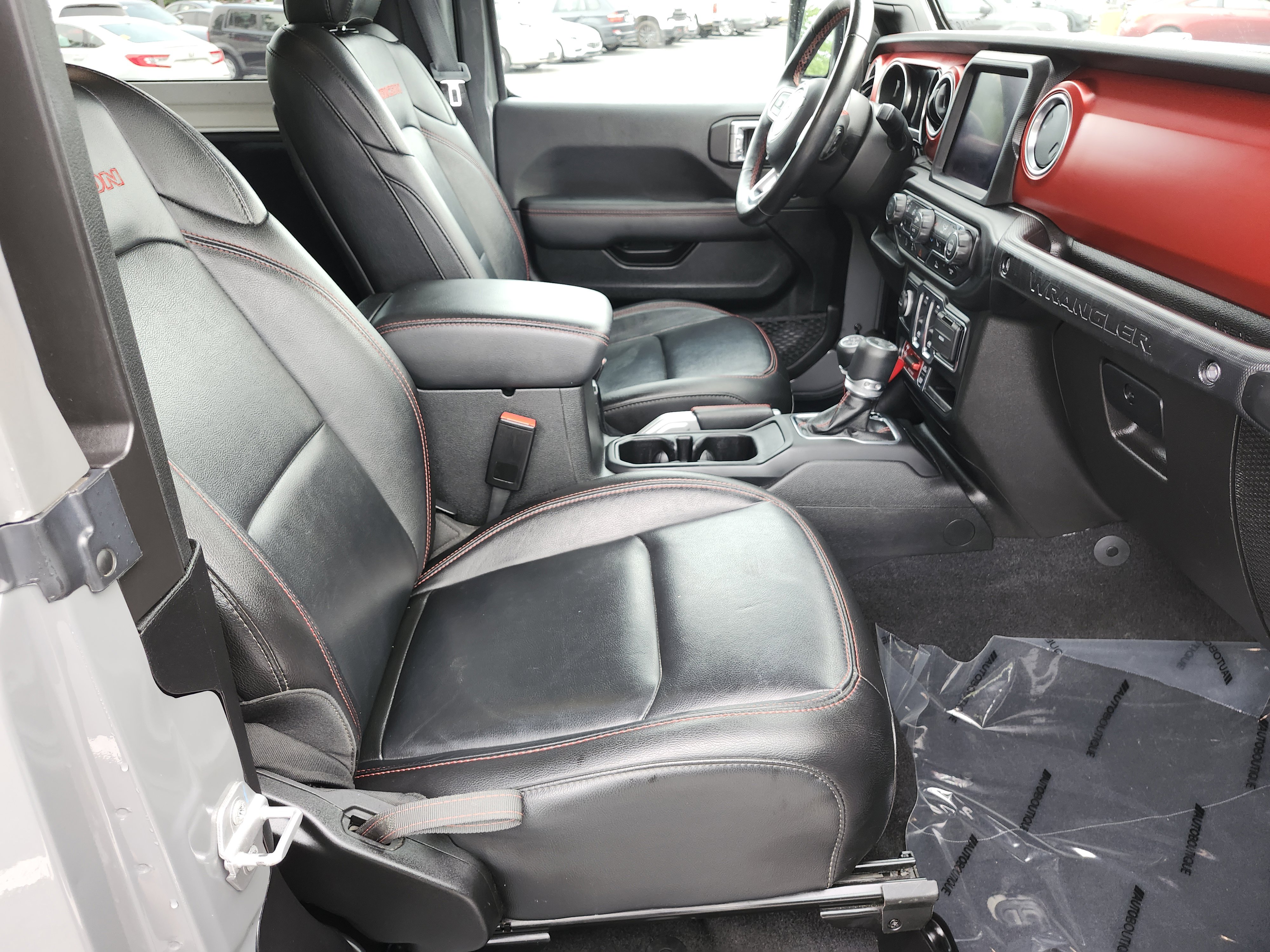 Used 2022 Jeep Wrangler Rubicon w/ Cold Weather Group AWD/4WD image 21