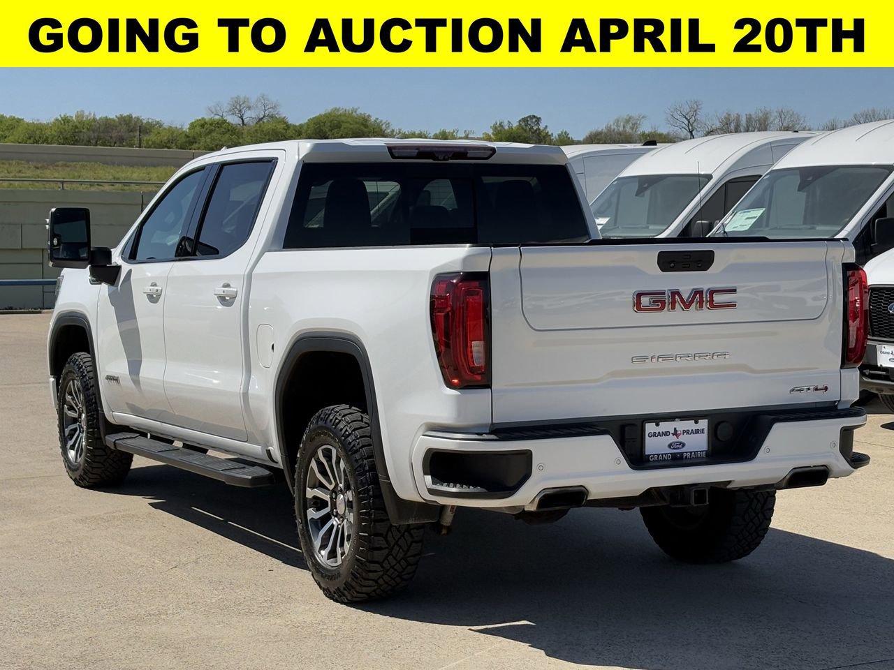 Used 2020 GMC Sierra 1500 AT4 w/ AT4 Premium Package image 4