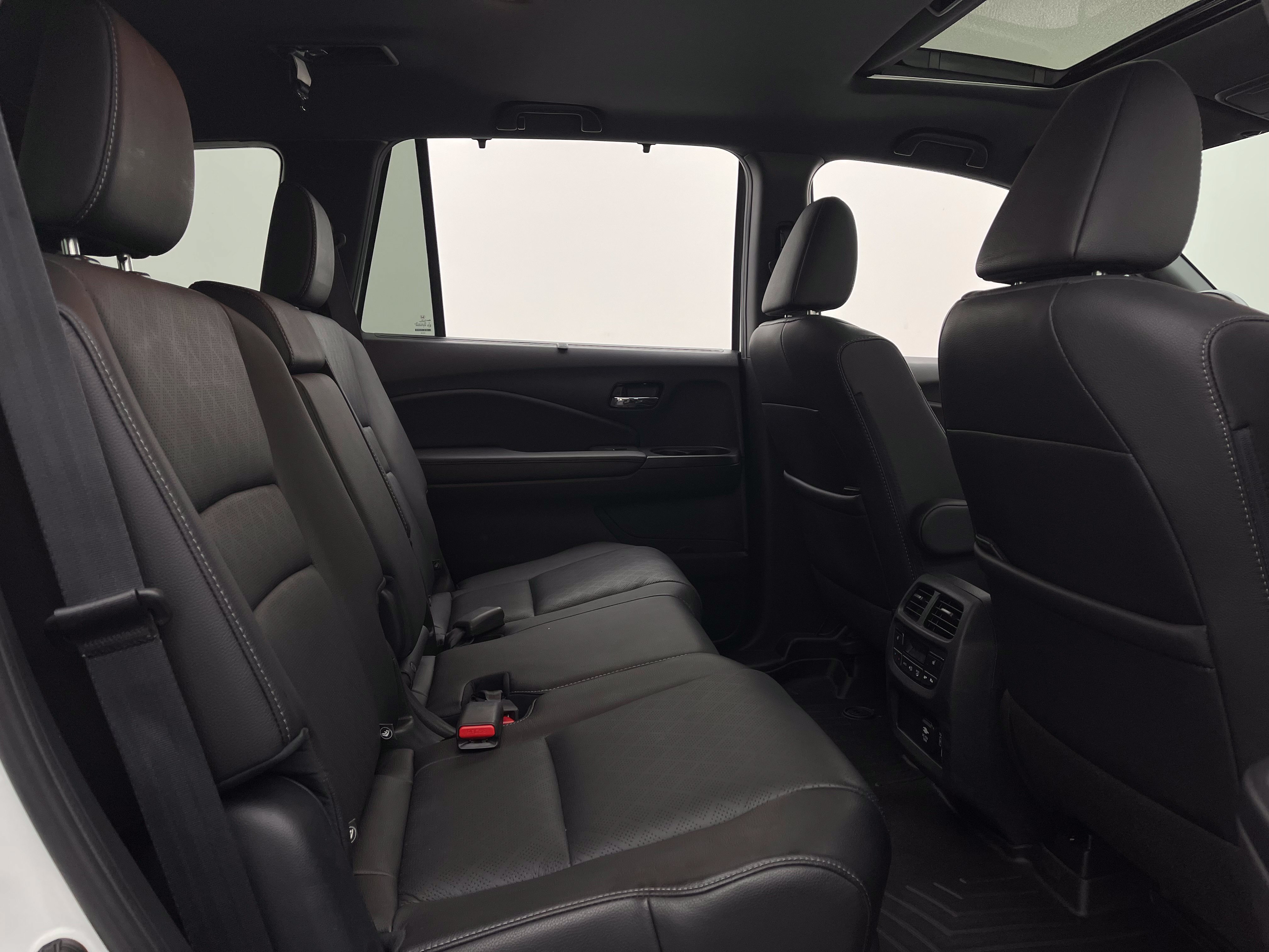 Used 2021 Honda Passport Elite image 38