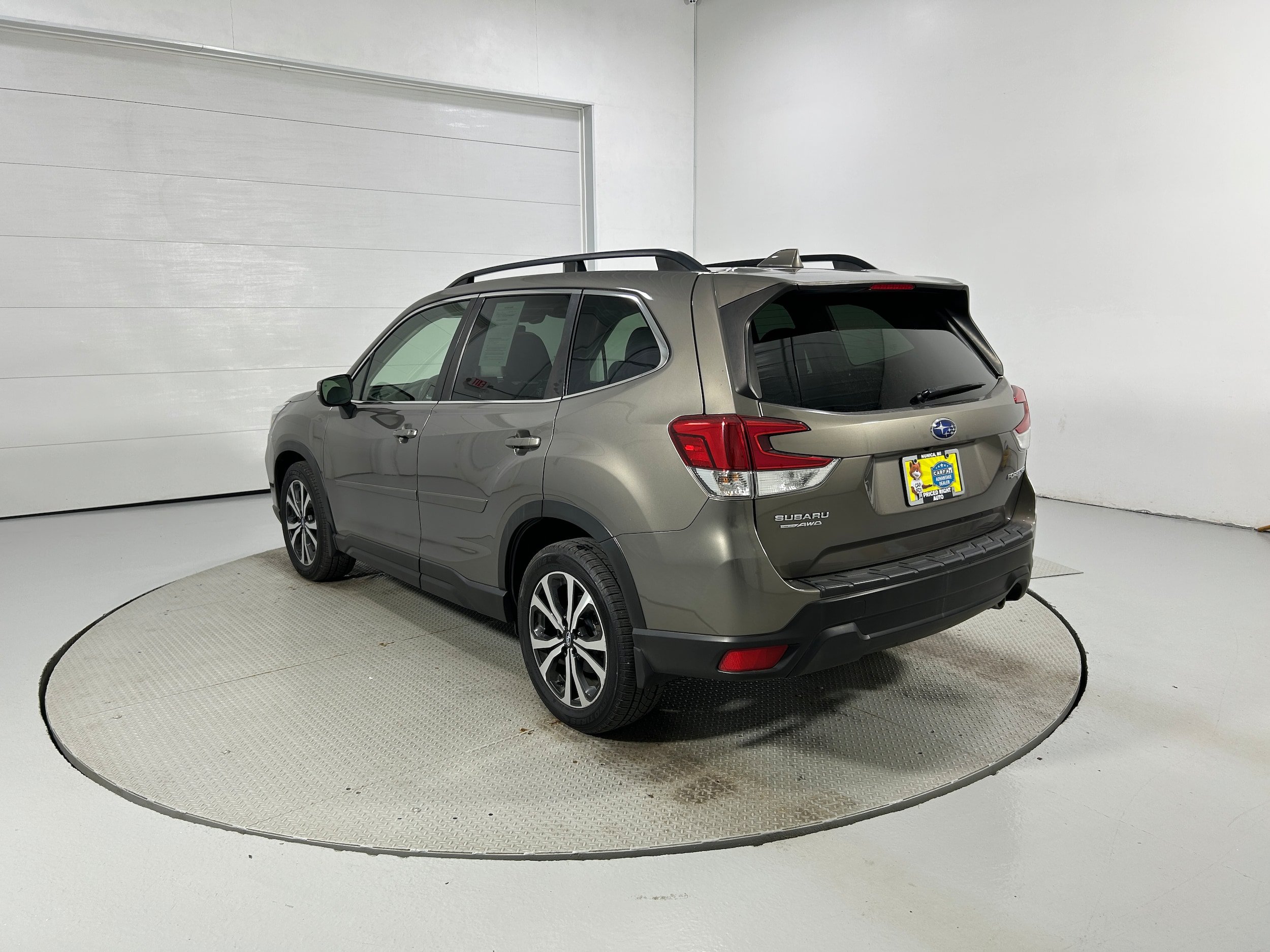 Used 2019 Subaru Forester Limited AWD/4WD image 22