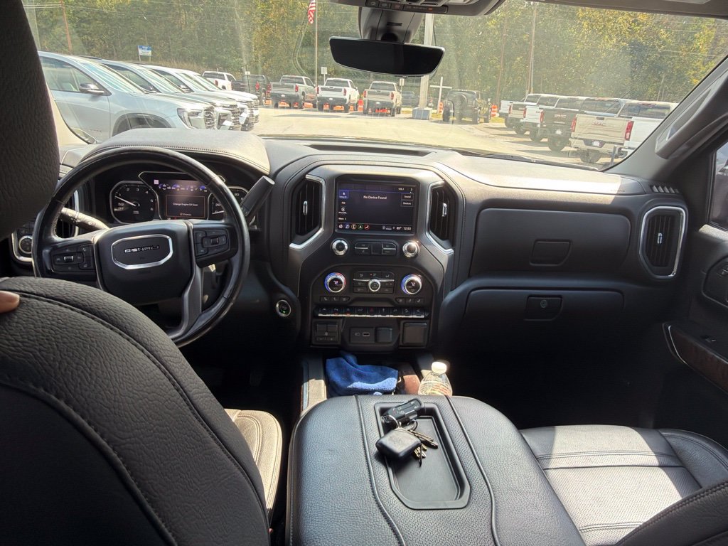 Used 2021 GMC Sierra 1500 Denali w/ Denali Ultimate Package AWD/4WD image 23