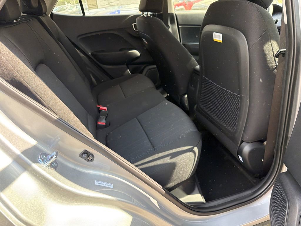 New 2026 Hyundai Venue SE image 15