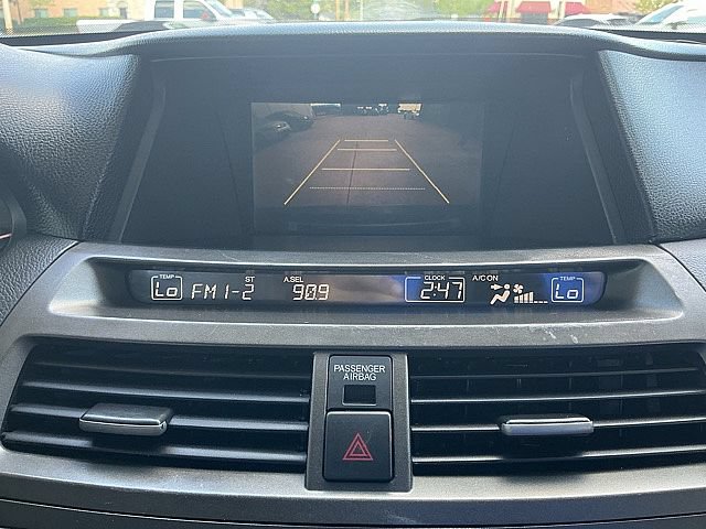 Used 2011 Honda Accord EX-L image 24