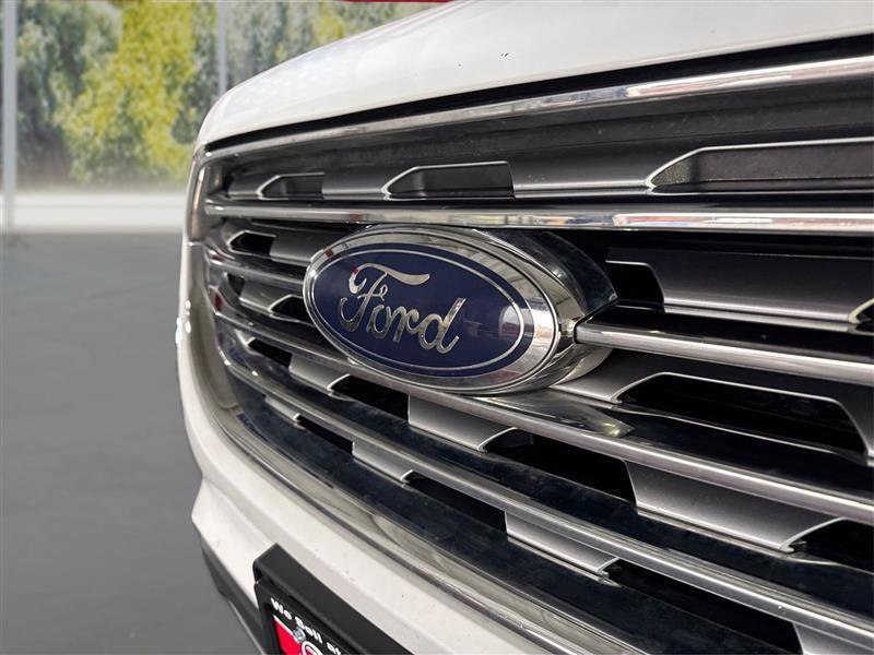 Used 2020 Ford Edge SEL image 20