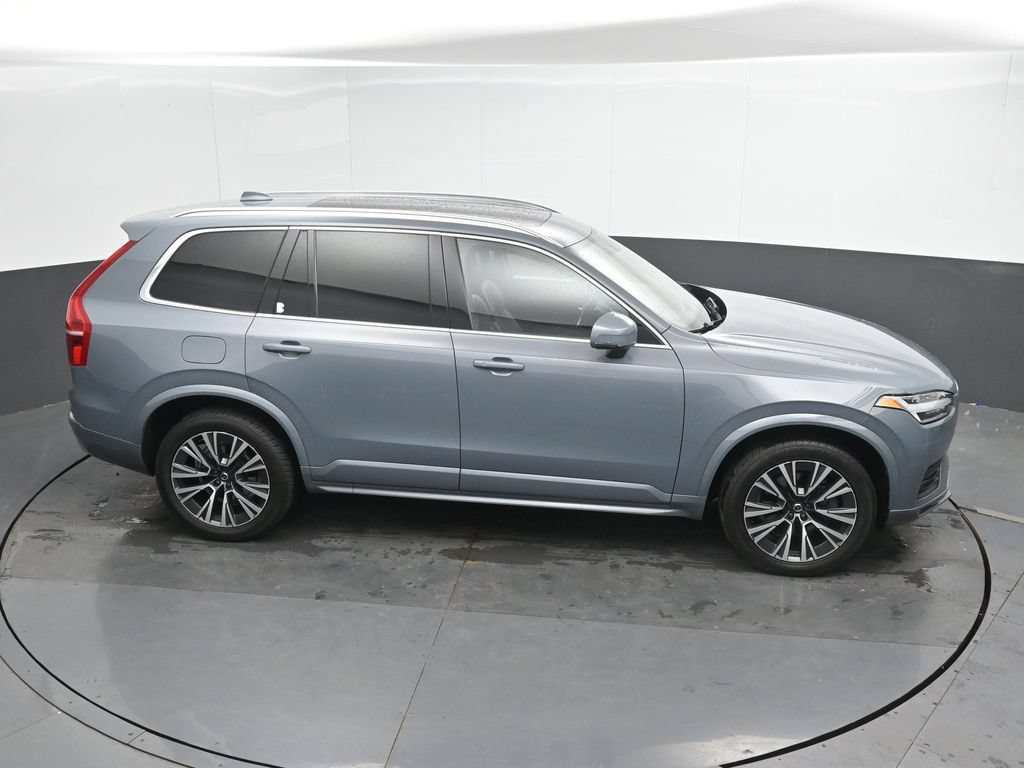 Used 2022 Volvo XC90 T6 Momentum w/ Climate Package AWD/4WD image 32