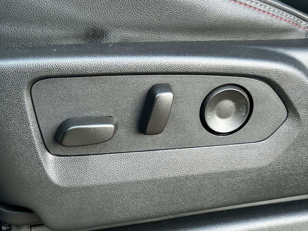 Used 2024 Chevrolet Tahoe RST w/ Luxury Package image 17