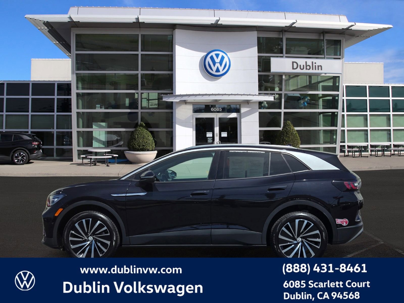 Used 2023 Volkswagen ID.4 Pro S Plus AWD/4WD image 7