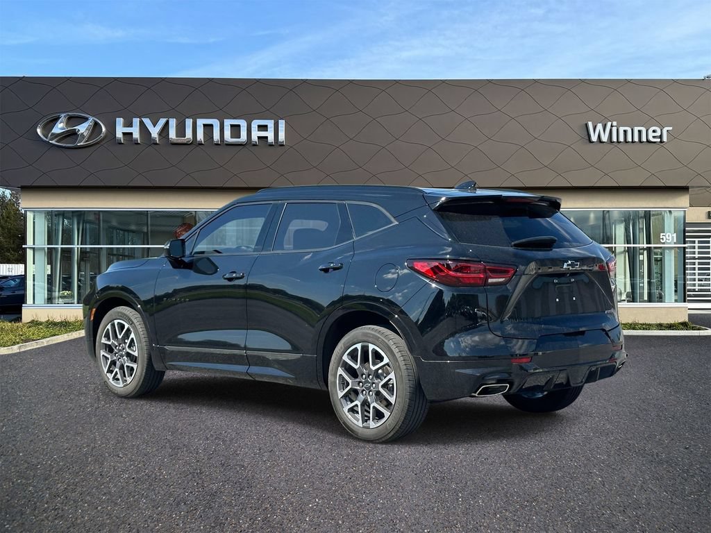 Used 2023 Chevrolet Blazer RS w/ Enhanced Convenience Package AWD/4WD image 2