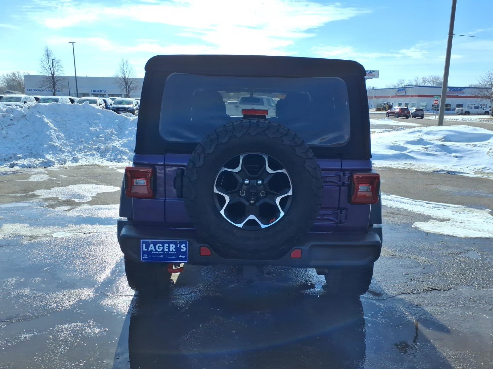 Used 2023 Jeep Wrangler Unlimited Rubicon w/ LED Lighting Group image 39