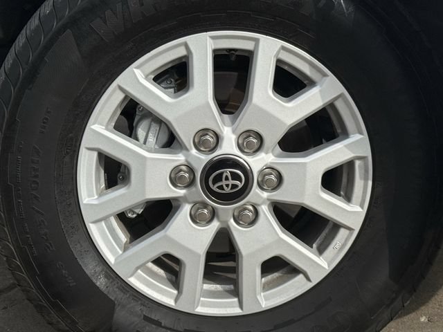 Used 2026 Toyota Tacoma SR5 RWD image 8