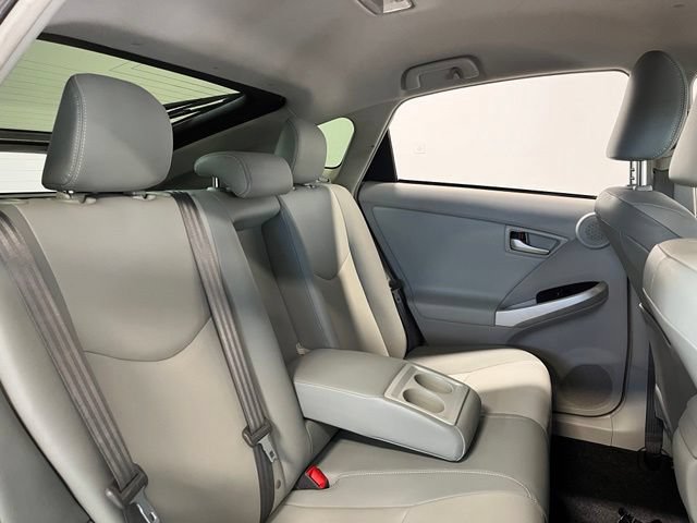 Used 2015 Toyota Prius Five w/ Advanced Technology Package FWD image 13