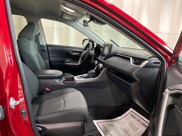 Certified 2022 Toyota RAV4 XLE AWD/4WD image 12