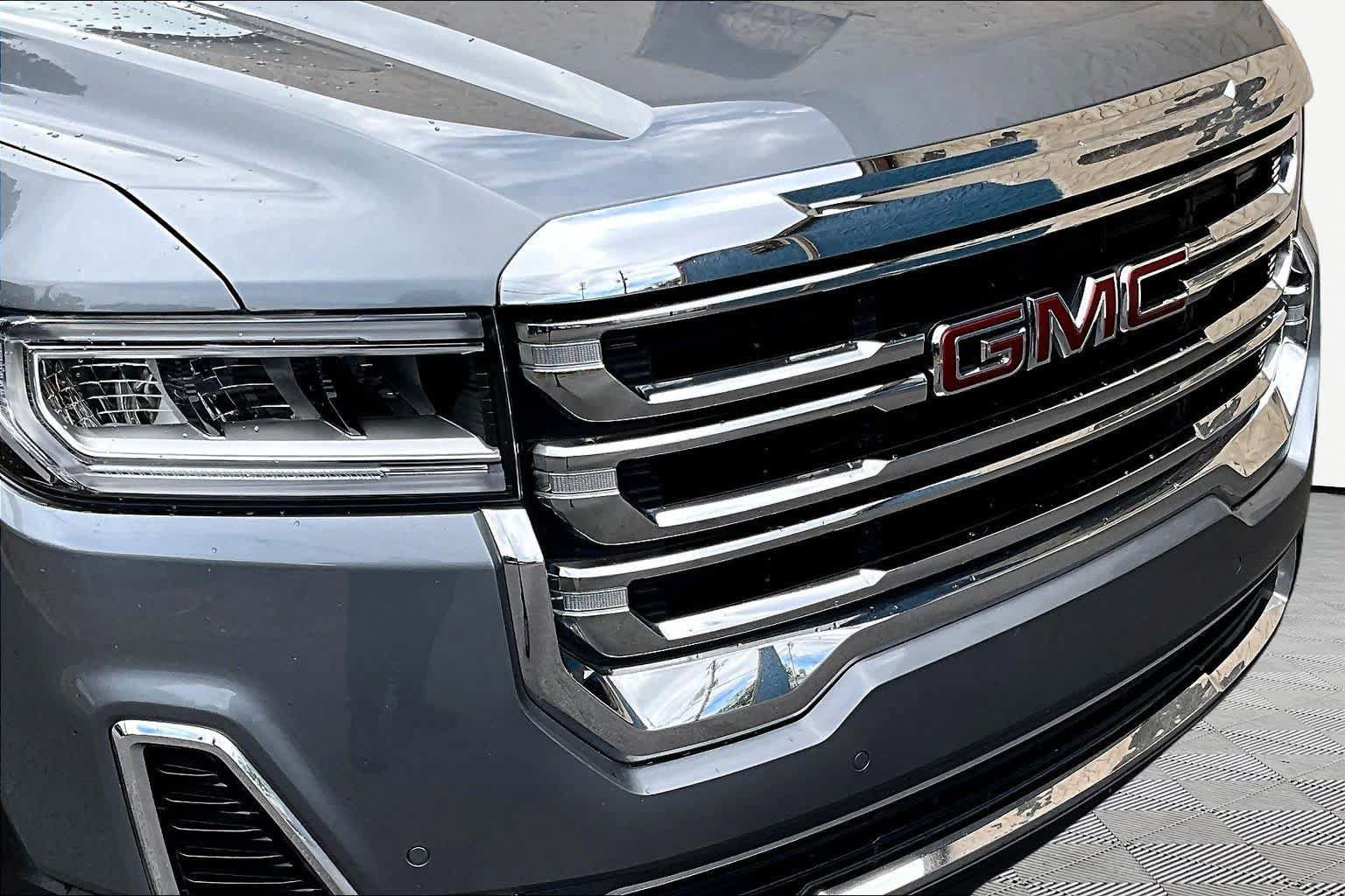 Used 2021 GMC Acadia SLT w/ LPO, Floor Liner Package FWD image 30
