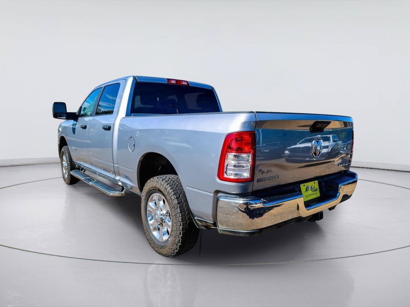 Used 2023 RAM 3500 Big Horn w/ Level 1 Equipment Group AWD/4WD image 5