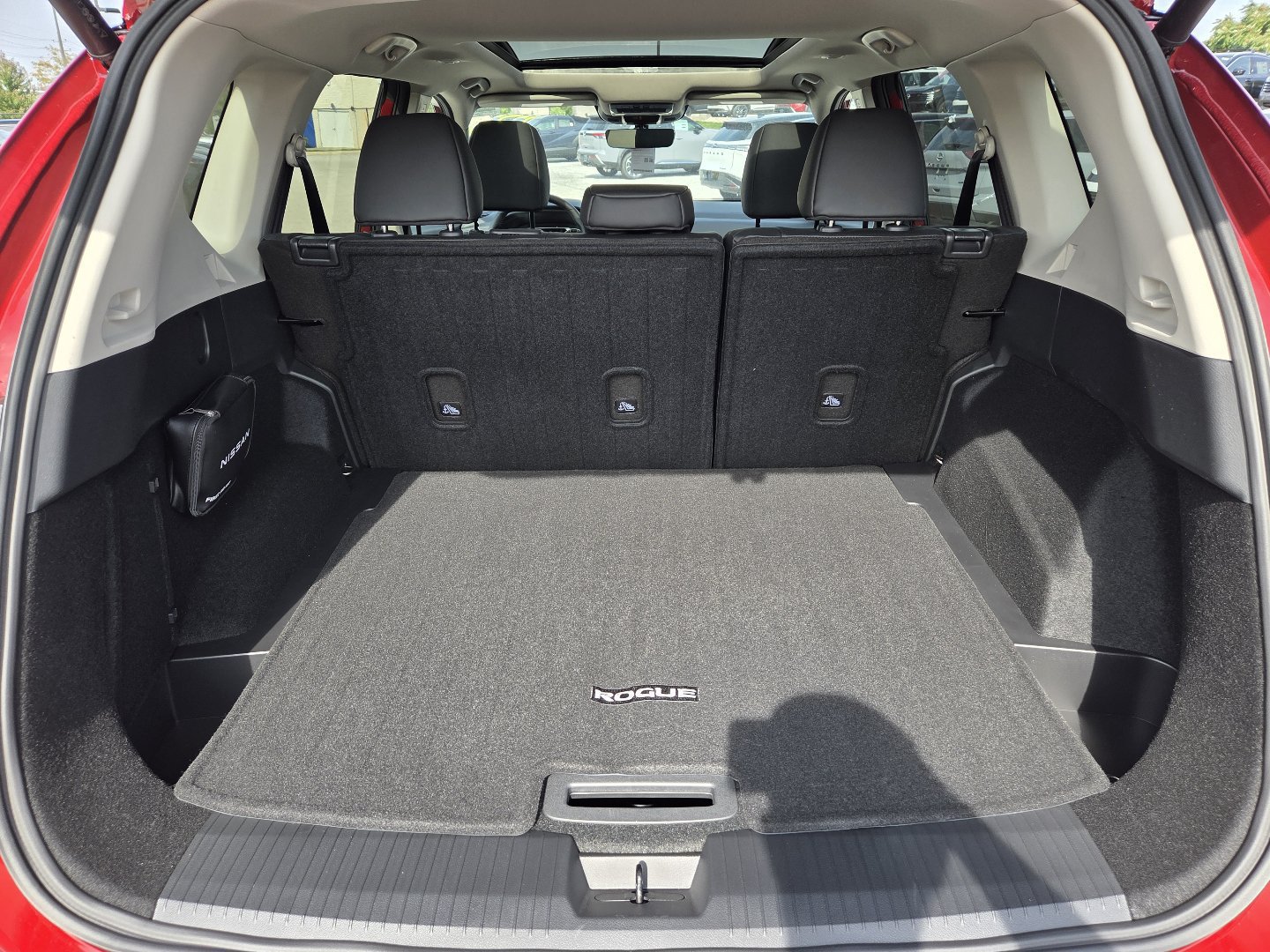 New 2026 Nissan Rogue Dark Armor AWD/4WD image 24