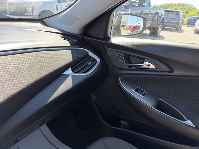 Used 2025 Chevrolet Malibu RS w/ LPO, Floor Liner Package FWD image 24