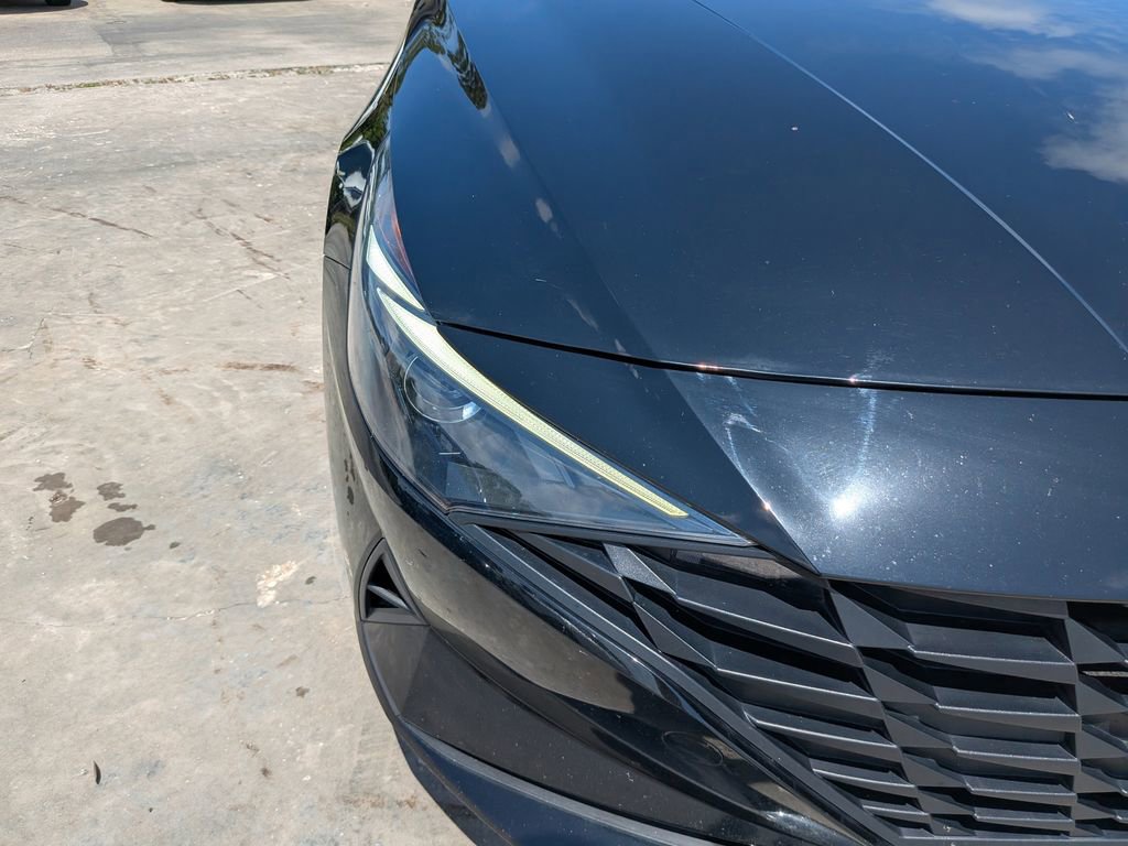 Used 2023 Hyundai Elantra Blue FWD image 10