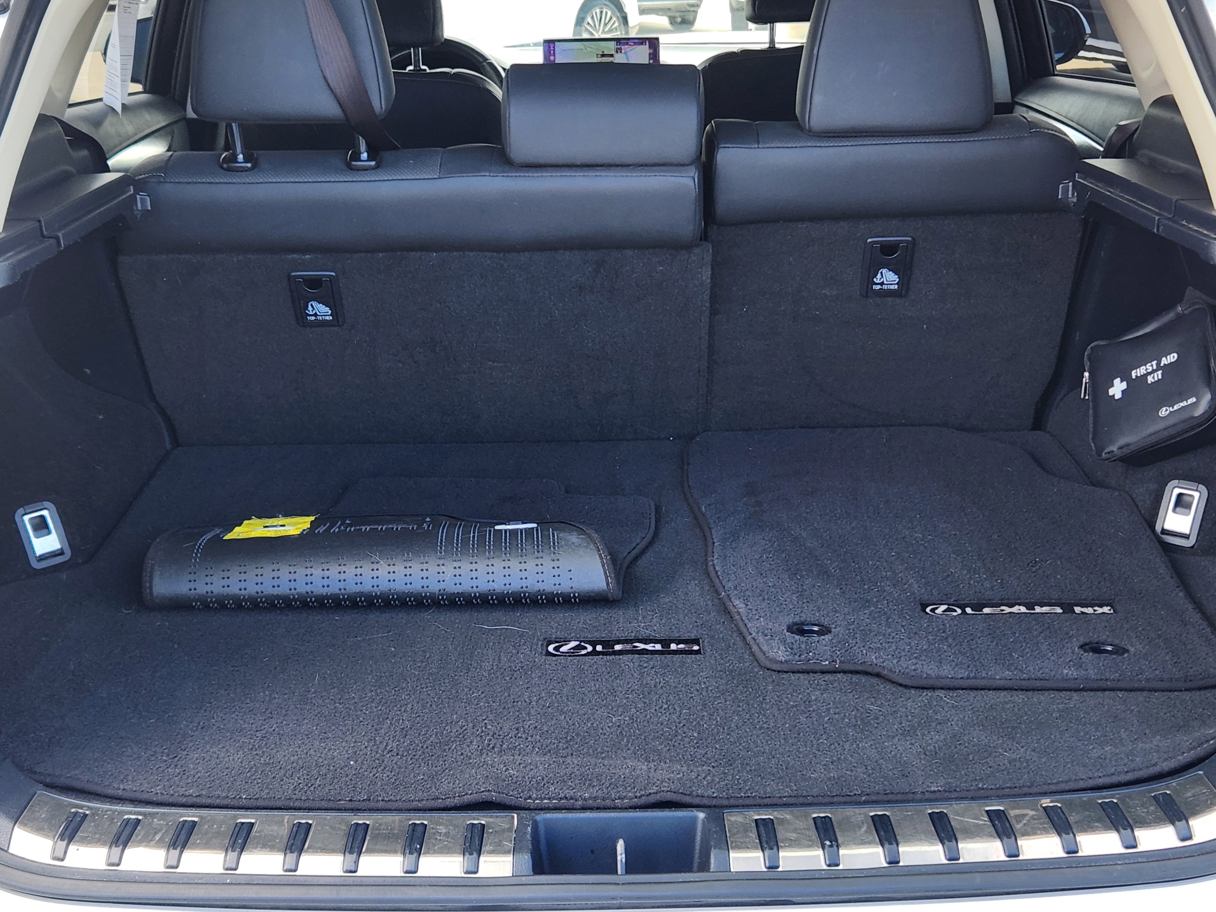 Used 2018 Lexus NX 300 FWD w/ Premium Package image 18