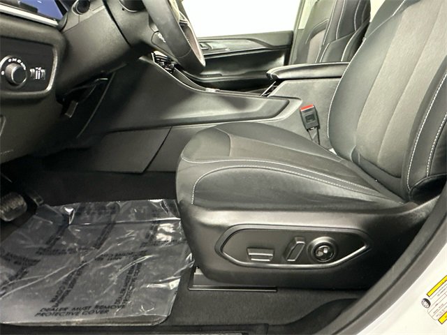 Certified 2023 Jeep Grand Cherokee L Laredo image 19