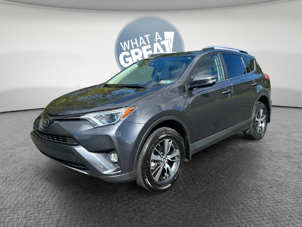 Used 2018 Toyota RAV4 XLE w/ Plus Extra Value Package AWD/4WD image 8