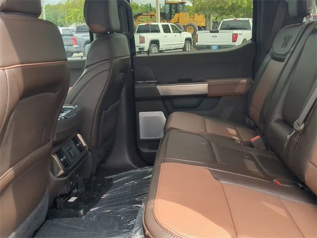 New 2025 Ford F150 King Ranch w/ FX4 Off-Road Package image 4