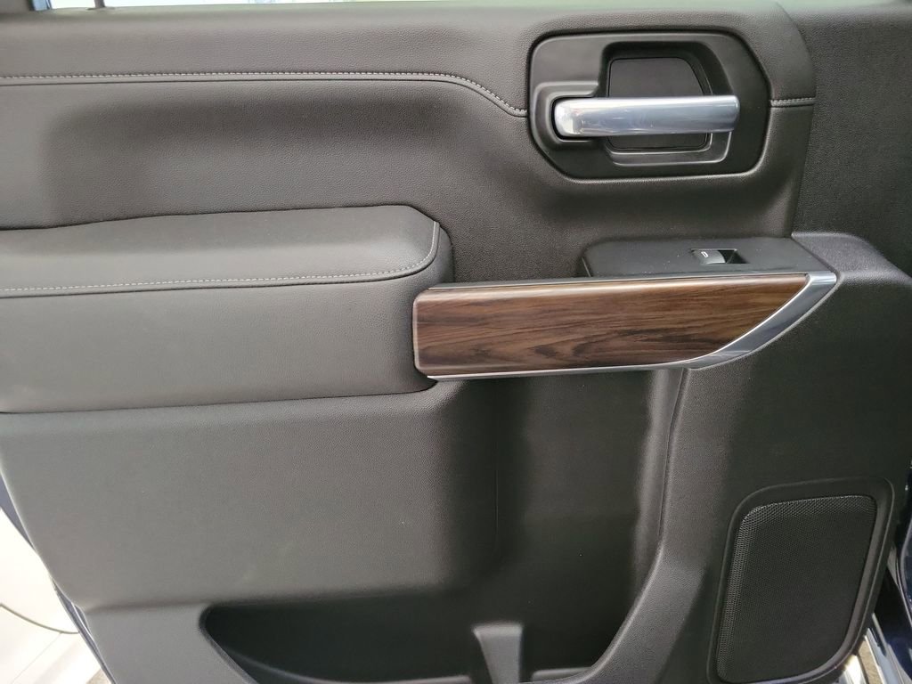 Certified 2023 GMC Sierra 2500 SLT w/ SLT Convenience Package image 16