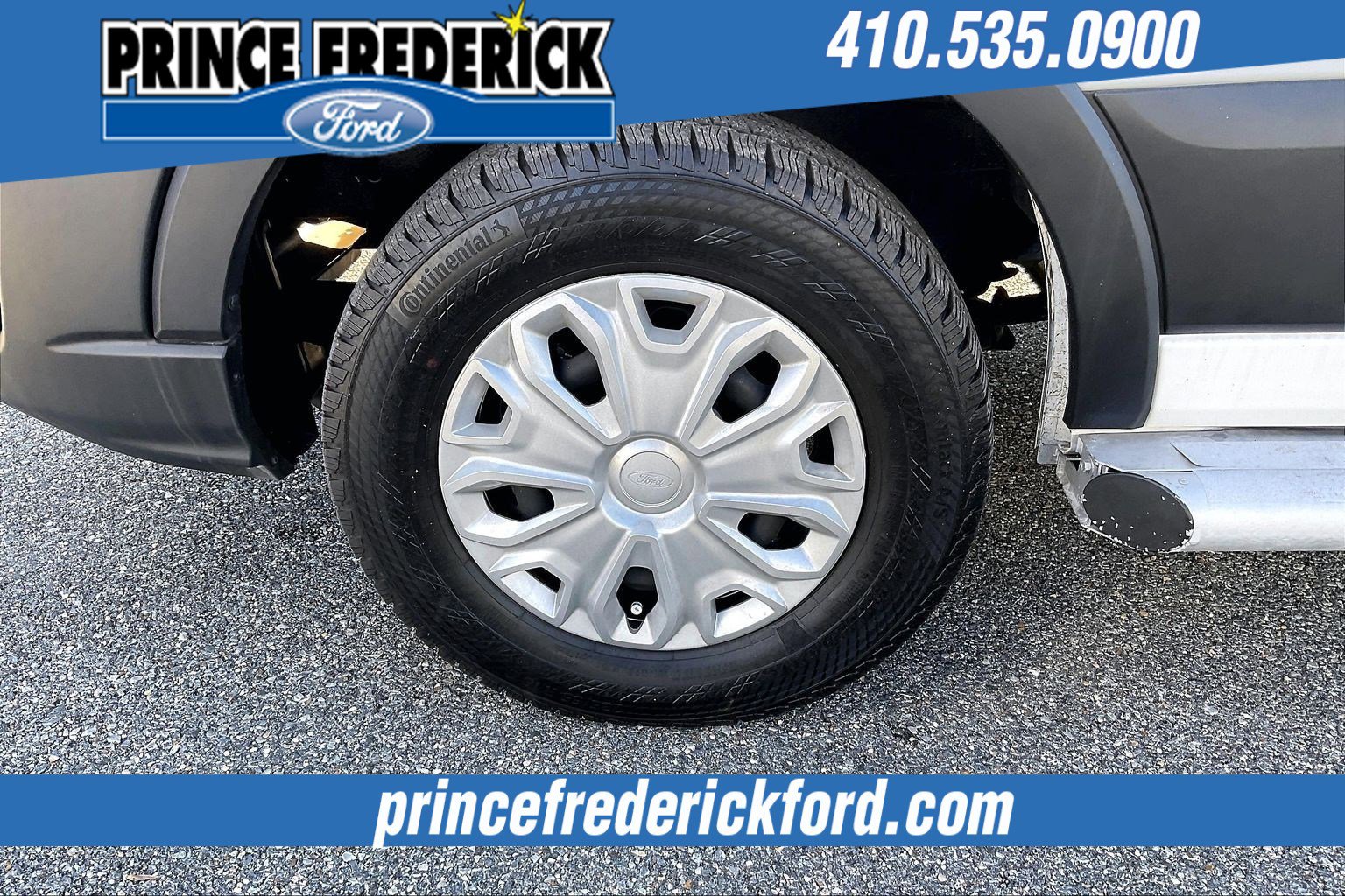 Used 2024 Ford Transit 250 Low Roof w/ Exterior Upgrade Package image 9