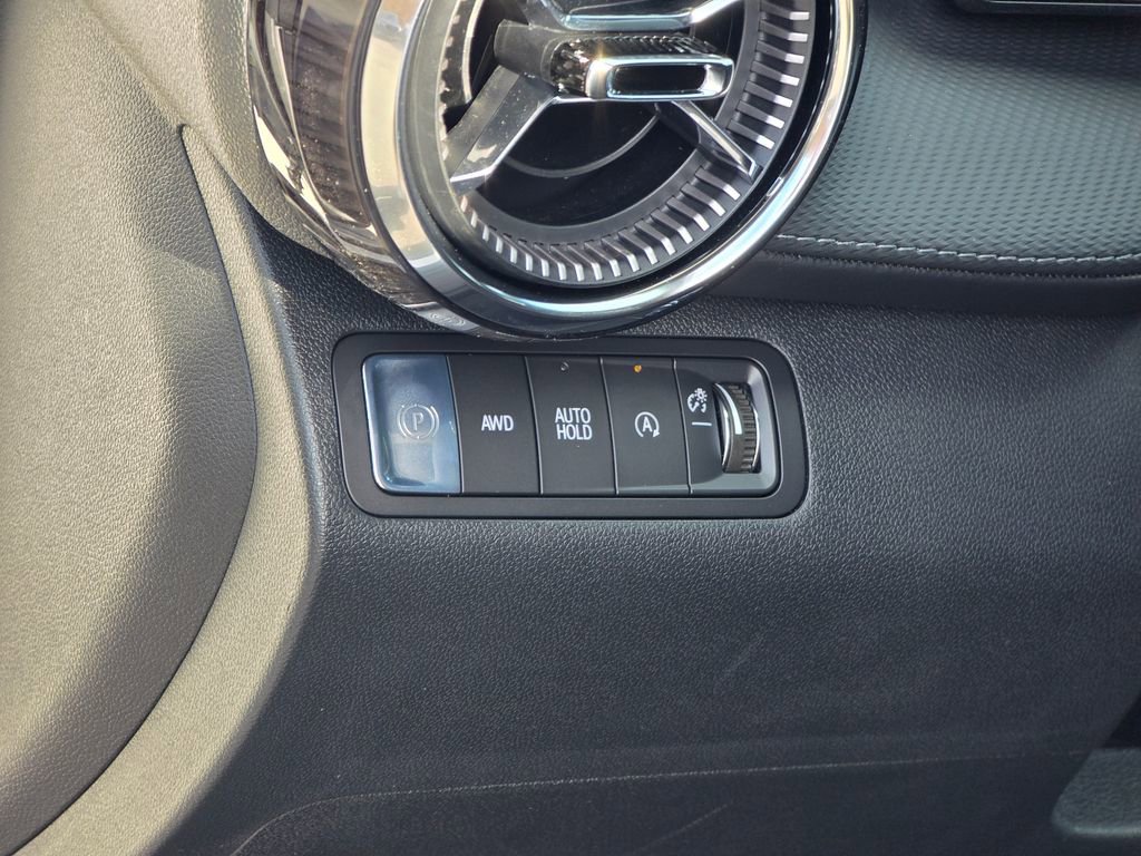 New 2026 Chevrolet Equinox LT image 30