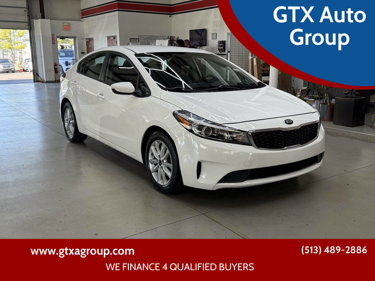 Used 2017 Kia Forte S image 1