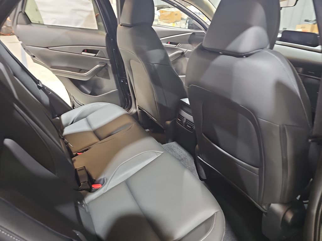 New 2026 MAZDA CX-30 AWD 2.5 S w/ Select Sport Pkg image 11