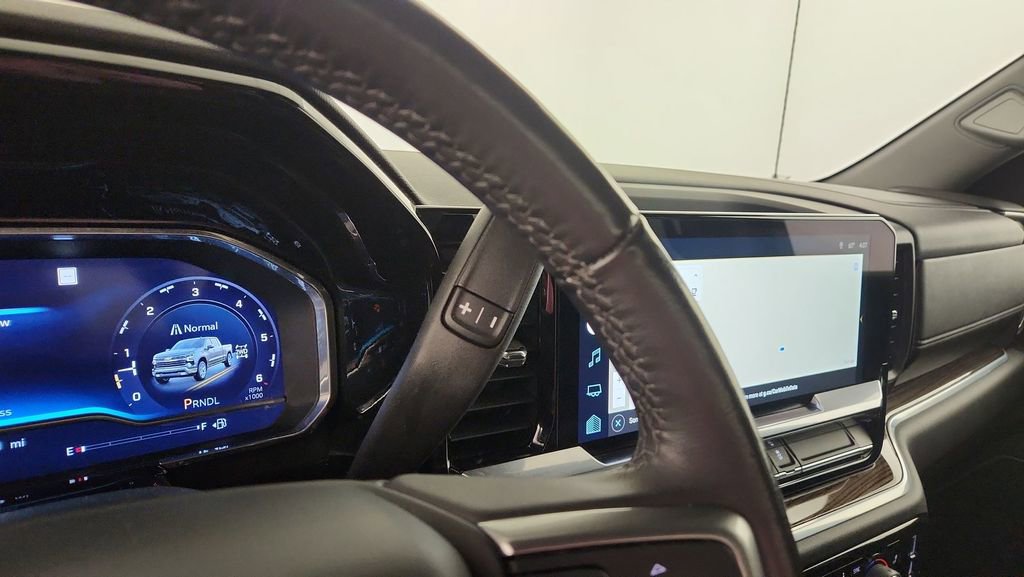 Used 2022 Chevrolet Silverado 1500 LT image 26