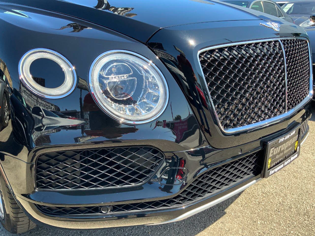 Used 2019 Bentley Bentayga AWD/4WD image 10
