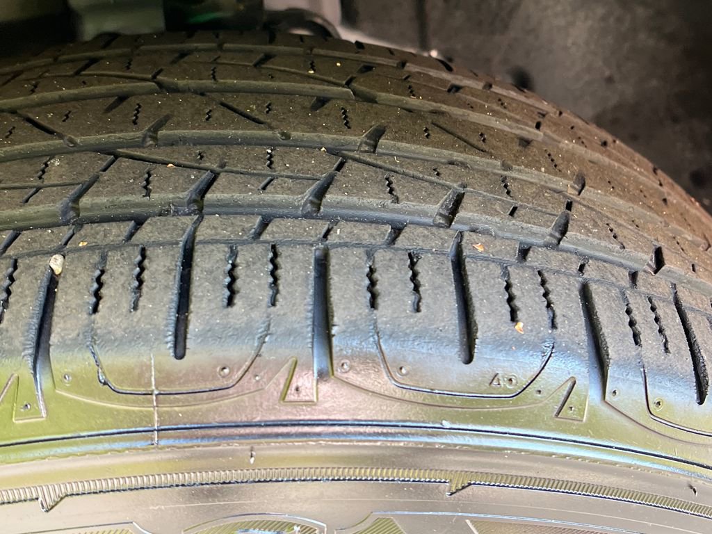 Used 2024 Jeep Compass Latitude image 24