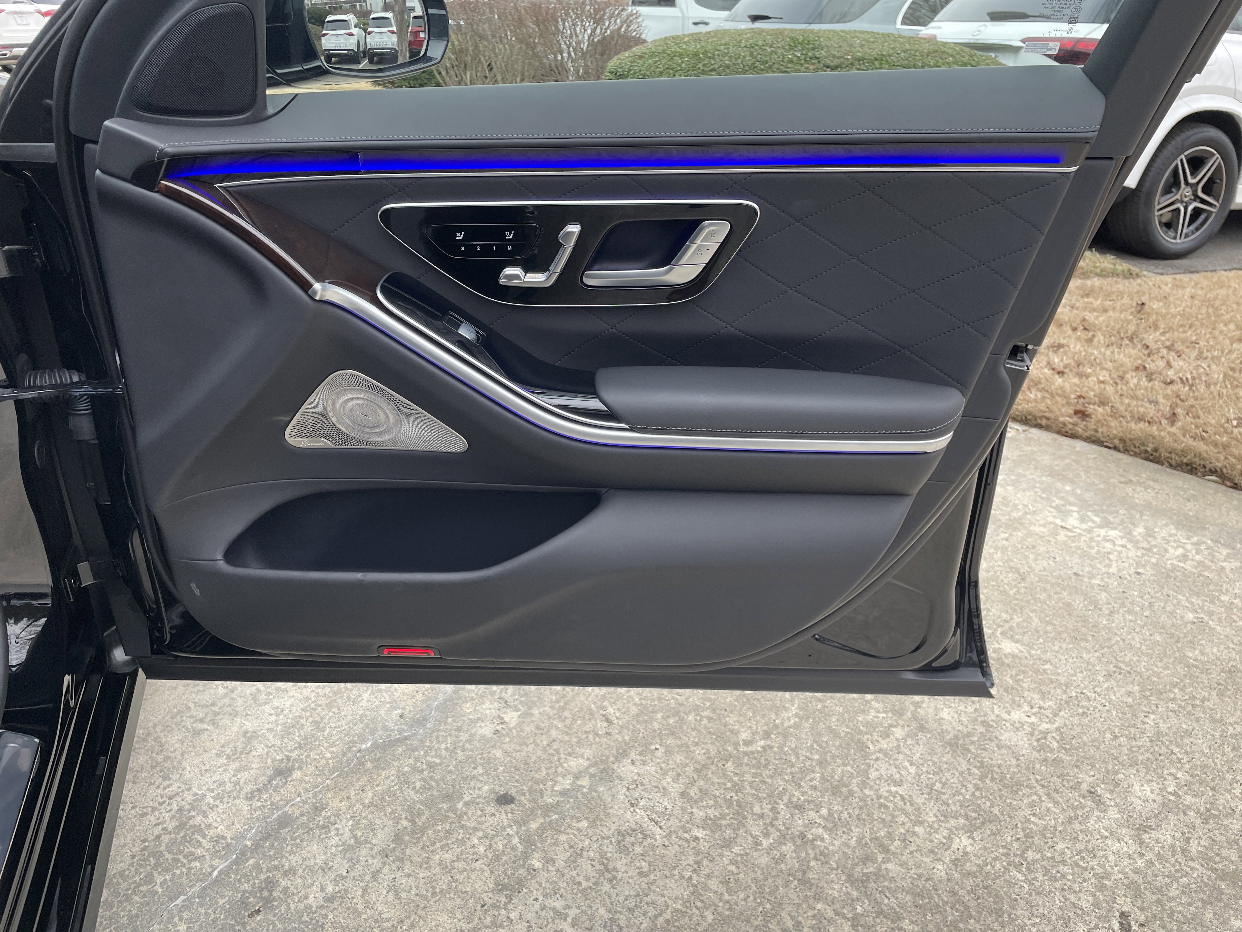 Certified 2024 Mercedes-Benz S 580e 4MATIC Sedan image 45