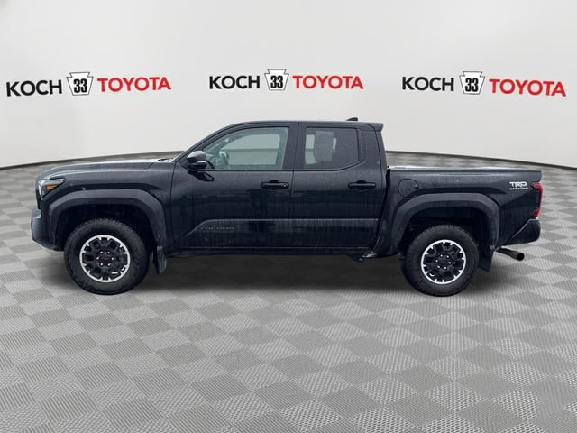 Certified 2025 Toyota Tacoma TRD Off-Road w/ TRD Off Road Upgrade Package AWD/4WD image 4