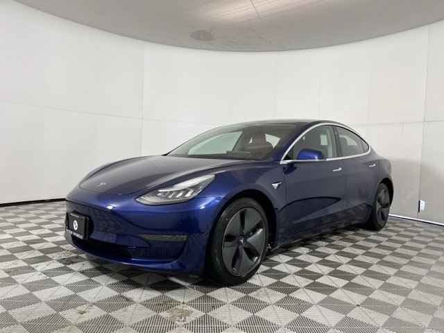Used 2018 Tesla Model 3 image 3