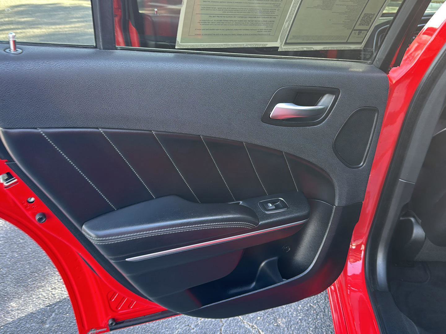 Used 2018 Dodge Charger GT image 15