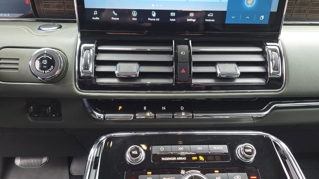 Used 2022 Lincoln Navigator Black Label image 30