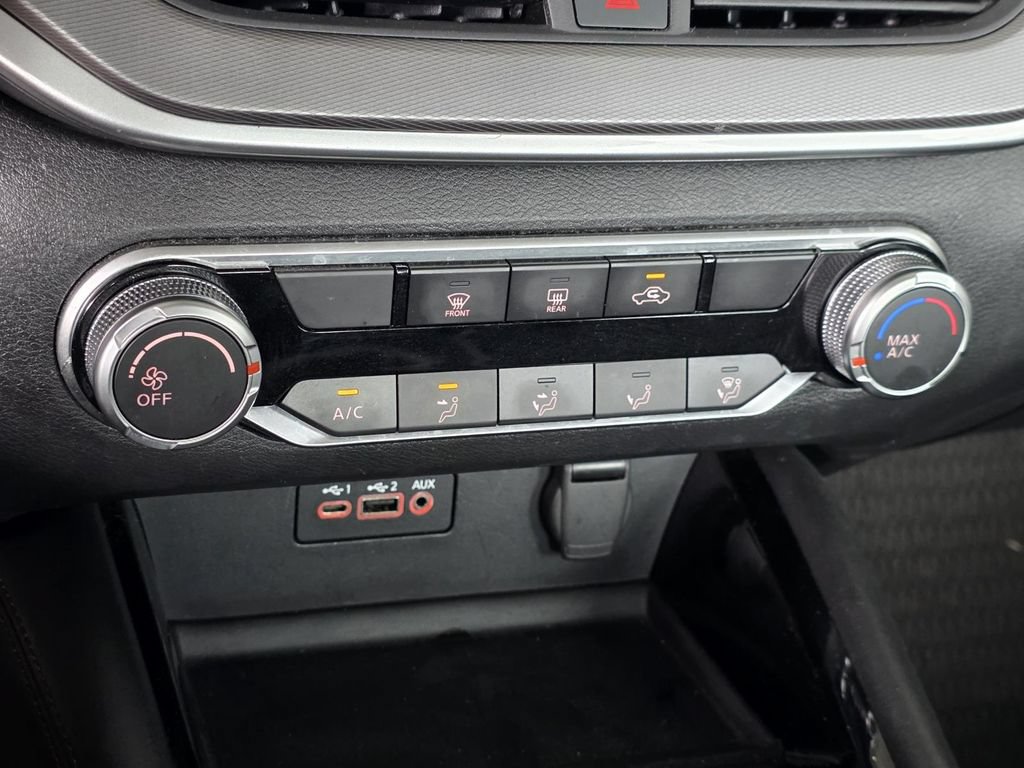 Used 2024 Nissan Altima 2.5 SR FWD image 17