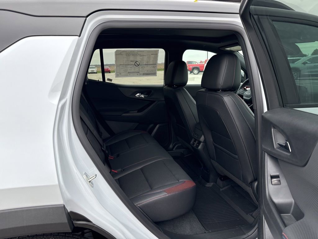 New 2026 Chevrolet Equinox RS image 17